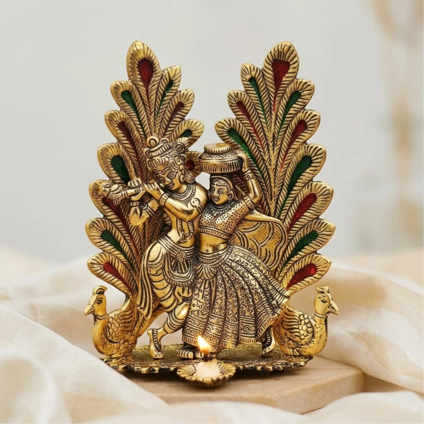 Mor Pankh Radha Krishna Diya Murti