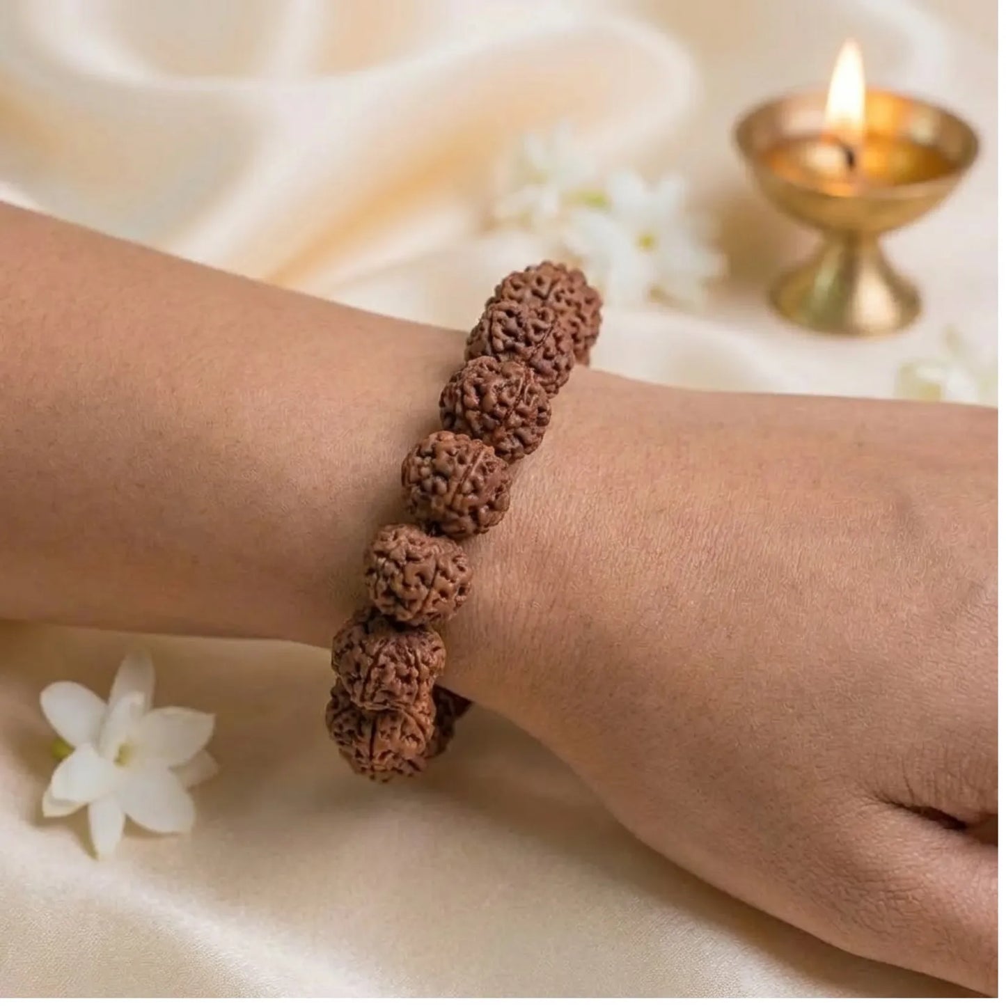 7 Mukhi Rudraksha (Dhan Varsha) Bracelet